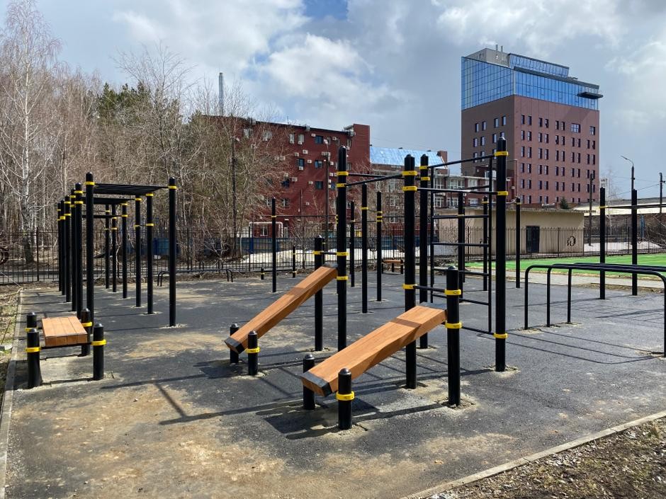 Площадка воркаут ЖК Гагарин Резиденс, г.Челябинск